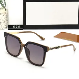 Luxuriöse Damen-Sonnenbrille, modische, übergroße Sonnenbrille, Herren-Brille, Buchstabe, Damen-Herren-Brille, Senior-Brille für Damen, Brillengestell, Brille mit Box