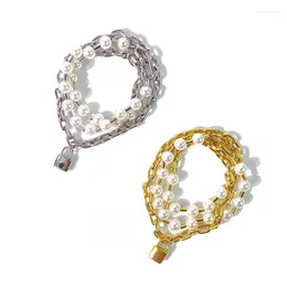 Charm Armband European och amerikansk stil högkänsla mode Pearl tjock kedja Multi-skikt hängande lås tre slingarmband
