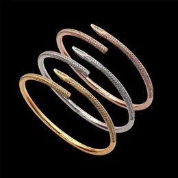 Модный браслет-манжета для мужчин и женщин, роскошный браслет с бриллиантами для ногтей, 3 цвета из нержавеющей стали, классический бренд, дизайнерские ювелирные изделия Gift2652