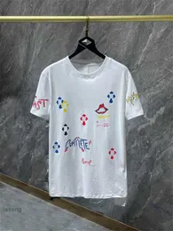 2023 Chromes Heart Mens T-shirts till salu Designers Classic Crew Neck Embansed Letter Horseshoe Sanskrit Cross Pattern Tees Men Size S-XL5SK9