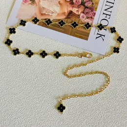 Projektowne kobiety łańcuchowe pasy Vintage Gold dwustronny łańcuch dla damskiej sukienki z literą luksusowy płaszcz z paskiem miedzianym paskiem w pasie damskim