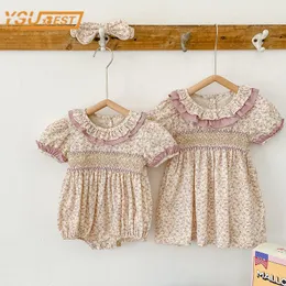 Rompers Sisters 'Stars Summer Girl Baby Jumpsuit Infant Girl Embroidered Dress Baby Cotton短袖ジャンプスーツ230407