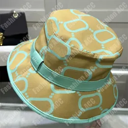 2023 Stora bokstäver Kvinnor Designer Bucket Hat Mens Summer Sun Hat Jacquard Luxury Cap Unisex Fashion Flat Fitted Beach Hat