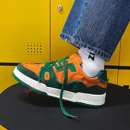 Sapatos de vestido homens moda tênis de lona confortável casual primavera homens esportes cores misturadas skate