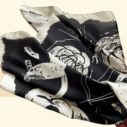 Preto branco designer letras imprimir flor imitar lenço de seda bandana para mulheres moda alça longa saco cachecóis paris ombro tot6524776