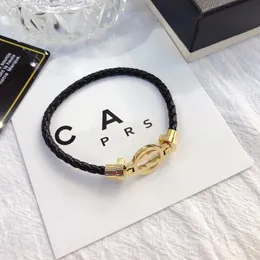 Designer-Armreif, 18 Karat vergoldet, klassisches Liebes-Schwarz-Armband, luxuriöser Frühlingsschmuck, Reise-Party-Manschettenarmband, Mädchen-Liebe-Geschenk, Armband, Schmuck im Großhandel