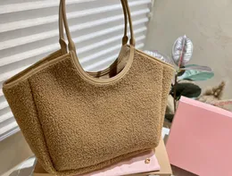 Alta qualidade de luxo miumiuly sacos moda feminina ombro crossbody bolsas embreagem bolsa totes bolsa clássico couro pelúcia sacola para mulher homem