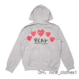 Sweatshirts Damen-Kapuzenpullover Sweatshirts Play Commes Jumpers Des Garcons Letter Pullover Red Heart Hoodie Commes Hoodie Garcons Hoodie Eyes Red Heart Hoodie DOAL