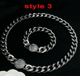 Stile neutro Catena spessa Cuba Colore pistola Girocollo Collane Bracciale Placcato oro 18 carati Bracciale da donna Orecchini Anelli Set Hiphop Rock Punk Gioielli di design HMS26 --003