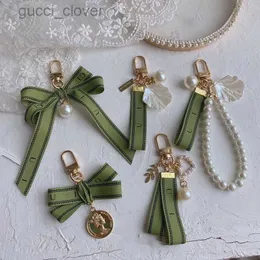 Designer -Kettenbeutel weiblicher Auto Key Ring Perle Charm Green Ribbon zarte Muscheln Schlüsselbund Paar Anhänger Geschenk schön gut