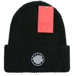 Berretti Beanie/Skull Cappelli lavorati a maglia di design nel popolare cappello invernale canadese Classic Letter Goose Print Knit 2023sss