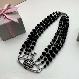 Modemärkesdesigner hänge halsband brev viviene chokers lyx kvinnor smycken metall pärlhalsband cjeweler westwood för kvinnokedja uiiu72