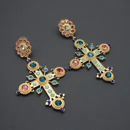 Europeisk och amerikansk nisch retro design dingle protein diamant överdriven kors personlighet gotisk byzantinsk konst medeltida örhängen