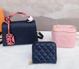 Luis vuittons desenli kadın kombinasyonu lvse yeni palm louiseviest çantası flip 3 parçalı çanta çapraz kanatlı çanta taşınabilir