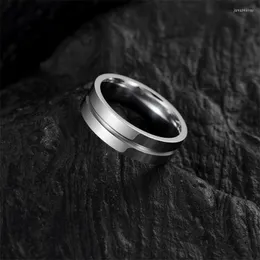 Pierścienie ślubne 2023 Europejska i amerykańska prosta biżuteria mody hurtowa standardowa rozmiar Rozmiar 6 mm środkowy rowek pierścienia ze stali nierdzewnej