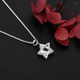 Kedjor Koreansk mode 925 Sterling Silver Pretty Shining Crystal Star Necklace For Women Party Wedding Accessories smycken gåvor