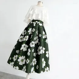 Skirts 2023 Autumn Winter Hepburn Vintage Elegant Womens Retro Floral Aesthetic Jacquard High-waisted A-line Pleated Long