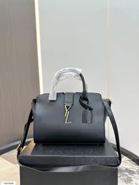 Lyxiga cabas swing väska handväska designer axelväska y typen kvinnas högkvalitativa kohud vintage guld logotyp rese väska