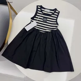 New Girls Dress Kid Designer ärmlös tjejkläderflicka's kjol Pure Cotton Design Summer Dresses Storlek 90-140