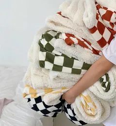 Retro Checkerboard Throw Filt för soffa Stol Tupplur Double Soft Warm Polar Fleece Filtar Plaid Plush Bedste -Cover W0408