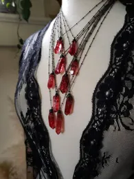 Anhänger Halsketten Gothic Mehrschichtige Kette Halskette Dark Department Rubin Kristall Persönlichkeit Choker Spot Schmuck Geschenk für Frauen