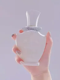 여성을위한 최신 도매 디자이너 Parfum white 75ml Eva de 향수 병으로 오래 지속되는 시간 자동차 남성 향기 빠른 배달