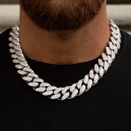 Niestandardowy hip hop mężczyzna Naszyjnik białe złoto lodowane z kubańskiego linku mosiężnego CZ łańcuch