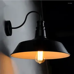 Lampa ścienna Vintage Industrial LED LED American Iron Art Lampy do sypialni do salonu przejście restauracja