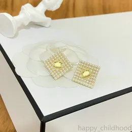 Markenbrief goldplattierte Gestüt Designer Ohrringe Frauen Kristall Perle Ohrring Hochzeitsfeiern Feiertags Geschenk