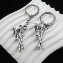 Keychains Personlighet Kvinnor Keychain Polished Simulation Scissors Comb Metal Pendant Nyckelring för unisex ryggsäck dekoration