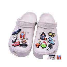 Acessórios para peças de sapatos Entrega rápida Halloween Croc Charms PVC Cartoon Shoes Decorações para pulseira Pulseira GRESS GOID DO DHJMJ