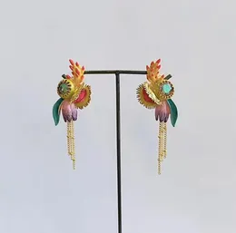 Studörhängen emaljglasad blommor kantade smycken för kvinna 2023 trend