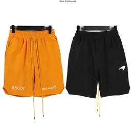 Shorts masculinos 2023 Rhude Co shorts da marca Xia Gao Street bordado solto ajuste esportivo calças casuais moda masculina e feminina