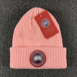 Stilista MONCLiR 2023 autunno e inverno nuovo cappello di lana lavorato a maglia cappello lavorato a maglia di lusso sito ufficiale versione 1: 1 berretto artigianale 40 colore 079