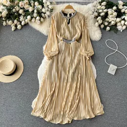 Casual Dresses Luxury Pearls Beading Lång veckad Evening Party Dress for Women's Stand Collar Lantern Sleeve Lace Up Slim Vestidos 2023