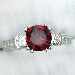 Ringos de cluster Mulheres 925 Anel de prata Red Garnet 7mm Jóias de casamento de pedras preciosas naturais Jeias de Birthstone Stone Lucky R132RGN