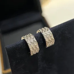여자 골드 도금 18K T0P 다이아몬드 인레이를위한 Grafe Earrings Designer Diamond Pattern은 비 페이딩 및 비 알레르기 크리스탈 클래식 스타일 003입니다.
