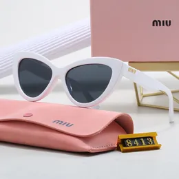 lussuoso ovale di occhiali da sole miu per uomo designer sfumature estate polarizzati occhiali pilota neri vetri da sole oversize di oversize neri da sole da sole da donna con scatola