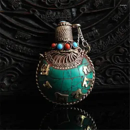 Colares Pingente BYH008 Nepal Mão Latão Incrustado Pedra Snuff Garrafa Tibetana Seis Palavras Mantras Amuletos Artesanato