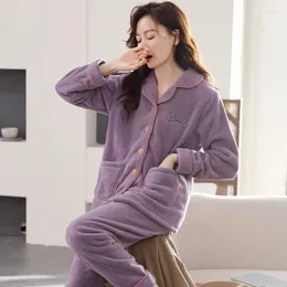 Kvinnors sömnkläder pyjamas Autumn and Winter Coral plysch förtjockad möblerad hem päls flanell stor varm uppsättning för extern slitage