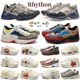 Designer Rhython Sapato Homens Mulheres Rhythons Sapatos Casuais Rhyton Sneaker Lip Esportes Sola Grossa Mens Mulheres Carta Dos Desenhos Animados Grosso Soleg Família Bege Camelo Plataforma Sapato