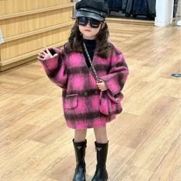 Jackets Children Clothing Kids Coat With Bags 2023 Winter Fashionable Korean Style Girls Fashion Plaid Warm Casual