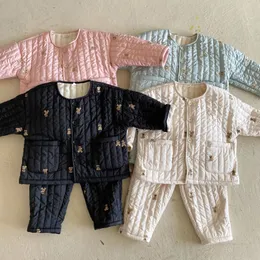 Pigiama invernale simpatico cartone animato per bambini pigiama per bambini addensare homewear pigiama ragazzo ragazza manica lunga top pantaloni 2 pezzi giacca di cotone set 231108