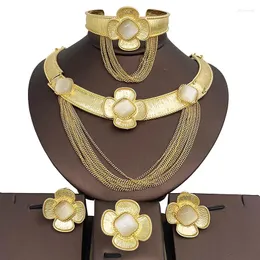 Naszyjnik Zestaw włoskiej luksusowej biżuterii z kwiatów opalowych dla kobiet kolczyków pierścionka Bangle 4pcs Przedmiot ślubny z
