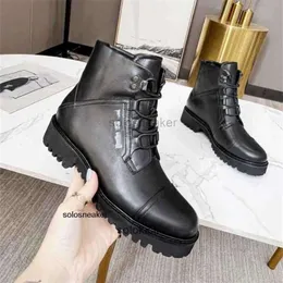 Shoes valentinolies Fashion Design Boots Flat Women High Heel Knight Martin Leather Wool Winter Warm Wedding 01-022 Party Casual S0KL 45NI