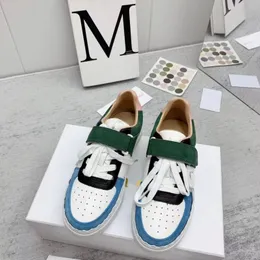 2023 New Womem's Shoes Contraving Platform Sports Shoes Sneakers Spring Autumn Female Band Band Bandseise Zapatillas Mujer Luxury Tenis Feminino
