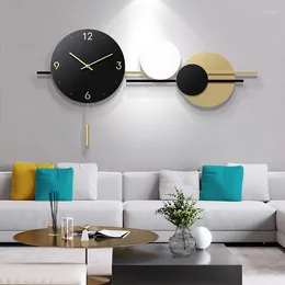 Orologi da parete Orologio decorativo moderno e minimalista Soggiorno Personalizzato Luce domestica Lusso Moda creativa e artistica