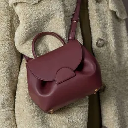 Borsa di design 2023 Borsa a tracolla da donna con tracolla in pelle di vacchetta con una base che non è facile da ottenere Portafoglio con motivo litchi sporco