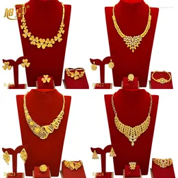 ネックレスイヤリングセットXuhuang Dubai Jewelry Gold Flower Design Wife Gift African Luxury Jewellery Sets for Ethiopian Women Wedding