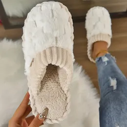 Slippers Colorful lock faux fur slider Women's casual slider Plush lined shoes Winter comfortable indoor slider 231109